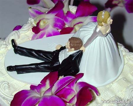 gateau_de_mariage_original-3d6985.jpg