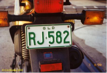 582-970765.jpg
