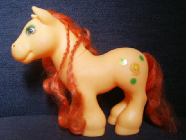 La section des poneys "non Hasbro" Fackies-004-10ce1a7