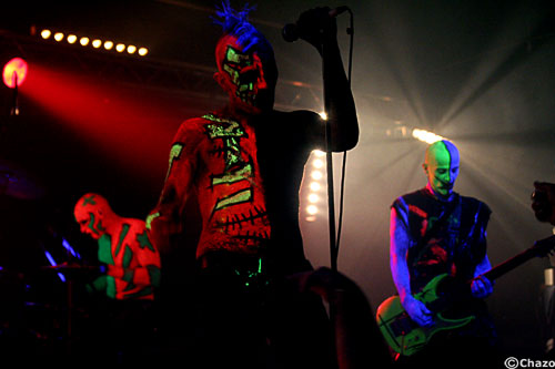 Image: punish01-2fd18c.jpg